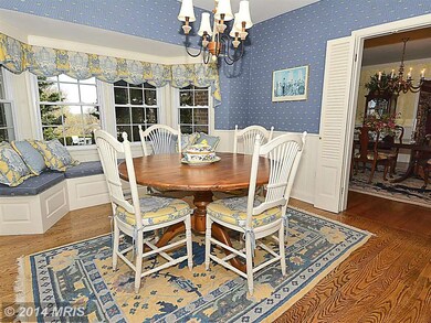 11207 Falls Rd, Lutherville Timonium, MD 21093 - photo 3