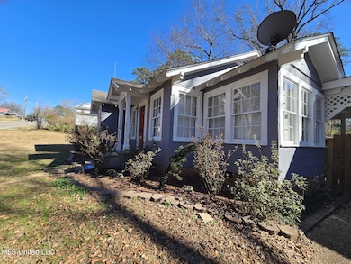5525 Valley St, Meridian, MS 39307 - photo 2