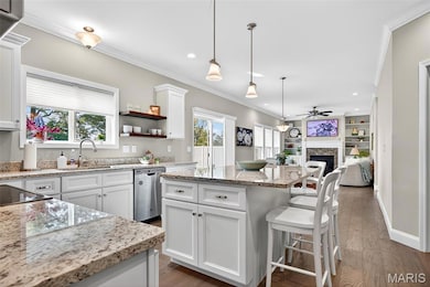 1425 Craig Rd, St. Louis, MO 63146 - photo 2