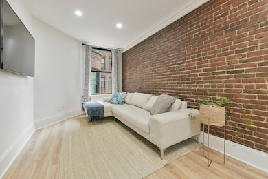 497 Beacon St unit 3, Boston, MA 02215 - photo 2