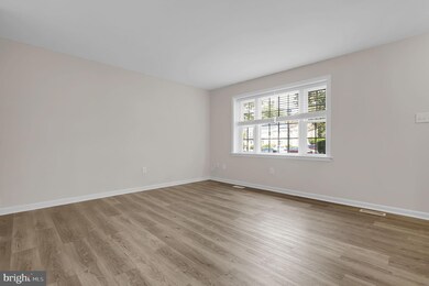 9767 Whiskey Run, Laurel, MD 20723 - photo 4