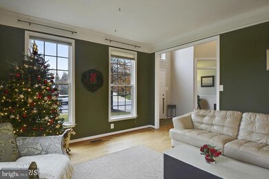 42921 Ellzey Dr, Broadlands, VA 20148 - photo 7