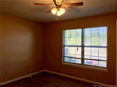 1415 Slate Run Rd unit 44, New Albany, IN 47150 - photo 3