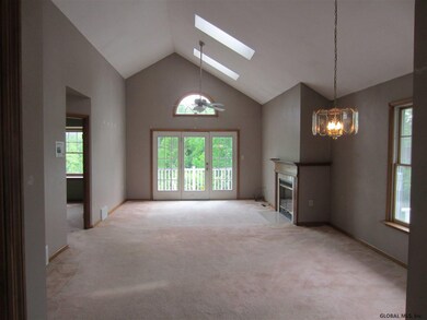 20 Kensington Place, Albany, NY 12209 - photo 3