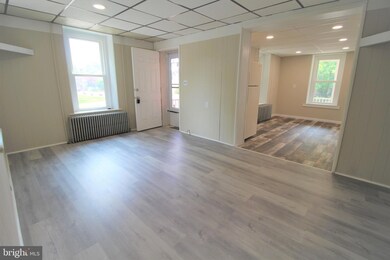 361 B E Main St, New Holland, PA 17557 - photo 3