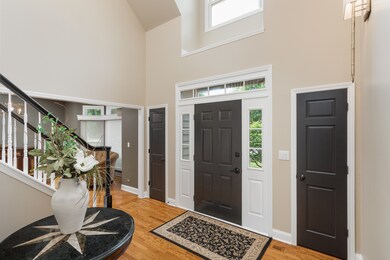 2576 Bangert Ln, Naperville, IL 60564 - photo 5