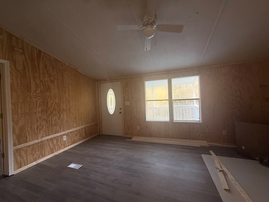 75 Ratliff Hill Rd, Elkhorn City, KY 41522 - photo 2