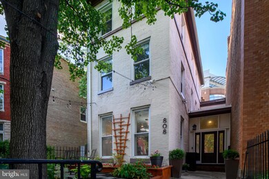 808 Hollins St, Baltimore, MD 21201 - photo 4