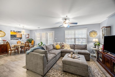 Lansdowne Heights Condominium Homes unit 8103, Lexington, KY 40502 - photo 3