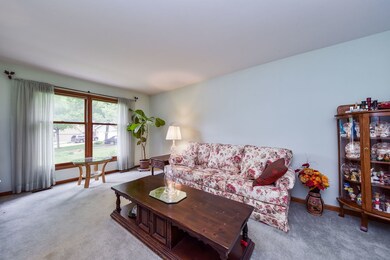 1122 Wintergreen Ct, Batavia, IL 60510 - photo 6