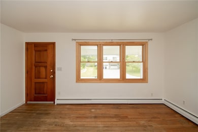 58 Islington Ave, Portsmouth, RI 02871 - photo 3