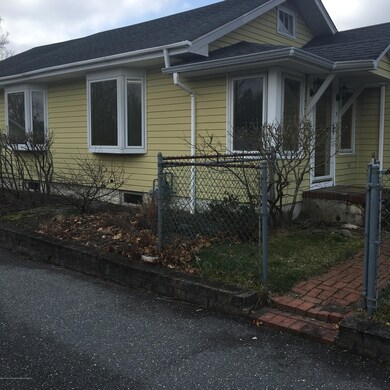 3002 bangs ave 887