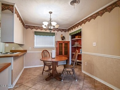 218 Edwin Cir, Sardis, MS 38666 - photo 7