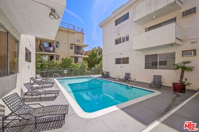 960 Larrabee St unit 104, West Hollywood, CA 90069 - photo 3