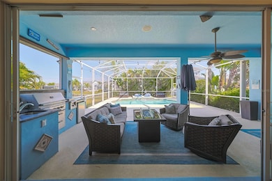 613 Manns Harbor Dr, Apollo Beach, FL 33572 - photo 3