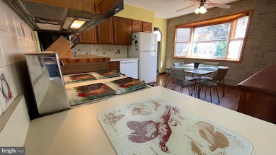 106 Rippling Ridge Rd, Glen Burnie, MD 21061 - photo 7