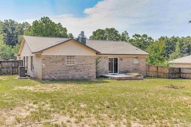 3609 Pebble Ln, Milton, FL 32583 - photo 7