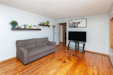 2583 E Tiffin Ave, Des Moines, IA 50317 - photo 6