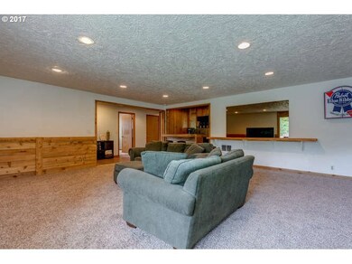 1412 E 1st St, Newberg, OR 97132 - photo 4