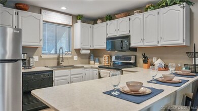 611 Lazy Days Rd unit 6, Osage Beach, MO 65065 - photo 5