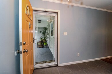 Foyer 1