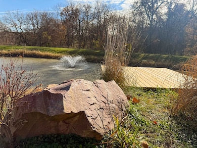 812 Lake Rd, Ottumwa, IA 52501 - photo 2