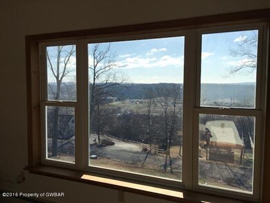 570 Hemlock Rd, Tamaqua, PA 18252 - photo 7