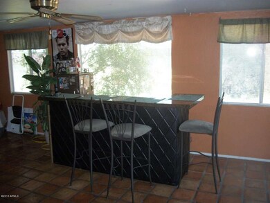 3716 Arizona Room 1