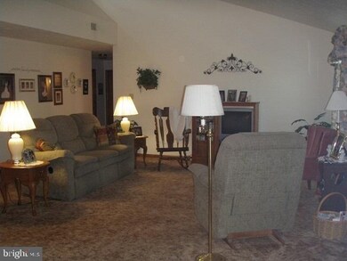 6339 Straw Acres Rd, Spring Grove, PA 17362 - photo 4