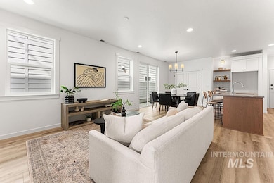 3540 W Anderson St, Boise, ID 83703 - photo 2