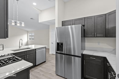 22-web-or-mls-9472 E Stonehaven Way-16