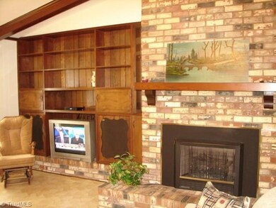 554 Kennedy Country Dr, Asheboro, NC 27205 - photo 6