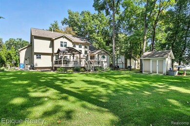 9446 Fair Oaks Dr, Goodrich, MI 48438 - photo 5