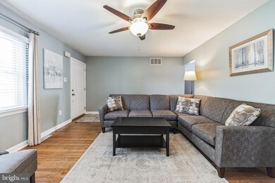 75 Holly Dr, West Deptford, NJ 08096 - photo 5