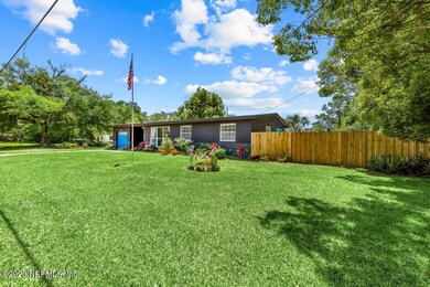 6338 Bennett Rd, Jacksonville, FL 32216 - photo 6