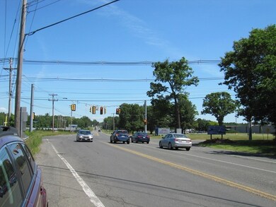 1026 Southampton Rd, Westfield, MA 01085 - photo 2