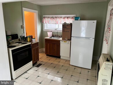 132 E Antietam St, Hagerstown, MD 21740 - photo 7