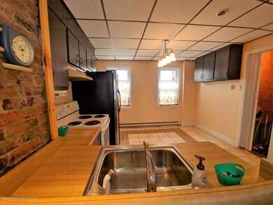 1217 Watson St, Scranton, PA 18504 - photo 5