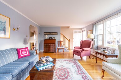 20 Lester Drive_Living Room