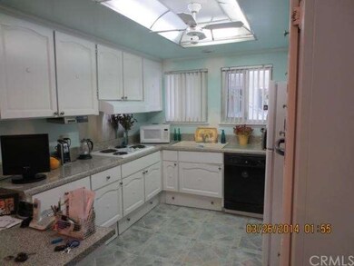 822 Via Alhambra unit B, Laguna Woods, CA 92637 - photo 5