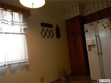 OTHER VIEW OF KITCHEN