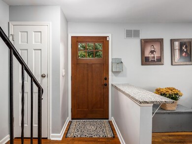 Entry/Foyer