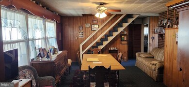 6 Roundabout Ln, Levittown, PA 19055 - photo 4