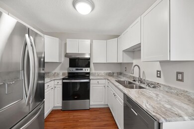7921 Cricket Lane Unit C (8 Kitchen