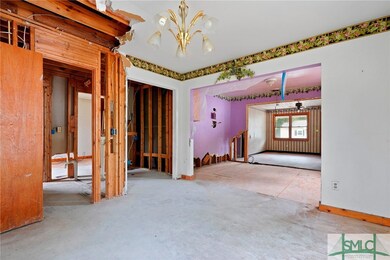 2110 E 56th St, Savannah, GA 31404 - photo 5