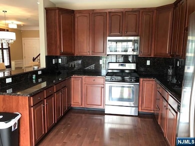 1 Forshee Cir, Montvale, NJ 07645 - photo 7