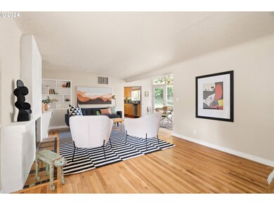 Living Room/Dining Room