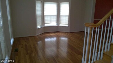 4305 Harbour Town Dr, Beltsville, MD 20705 - photo 2