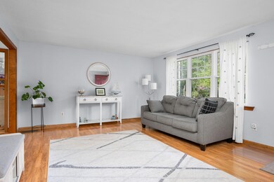 69 Greenbrier Ln, Hyannis, MA 02601 - photo 3