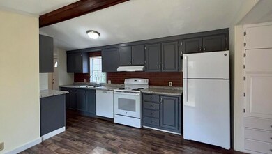 10 Haily's Ln, Oxford, ME 04270 - photo 2